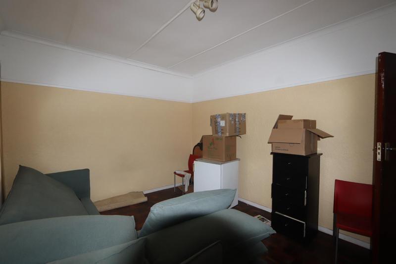 To Let 2 Bedroom Property for Rent in Lansdowne Western Cape